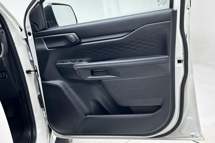 2024 Ford Everest Ambiente