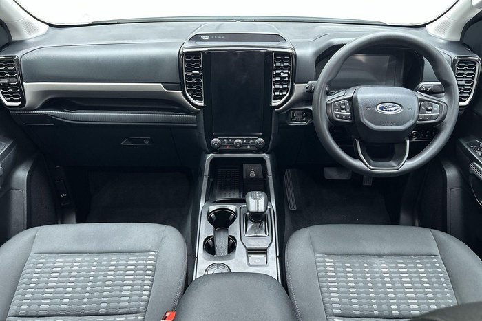 2024 Ford Everest Ambiente