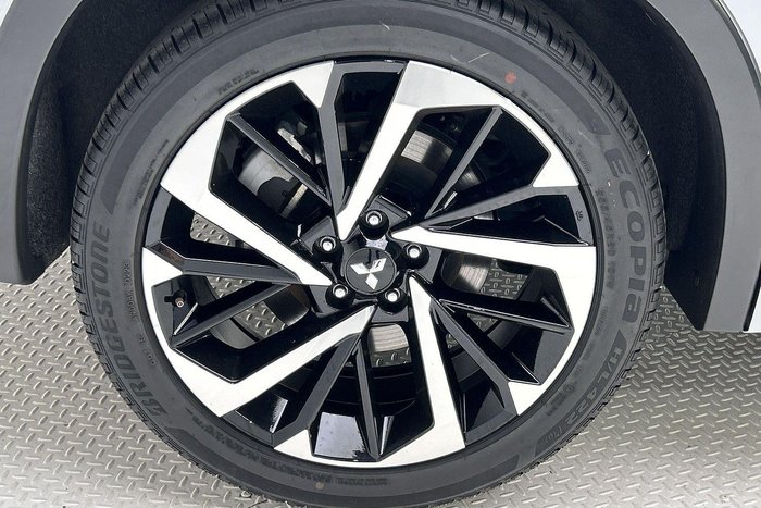 2023 Mitsubishi Outlander Exceed Tourer