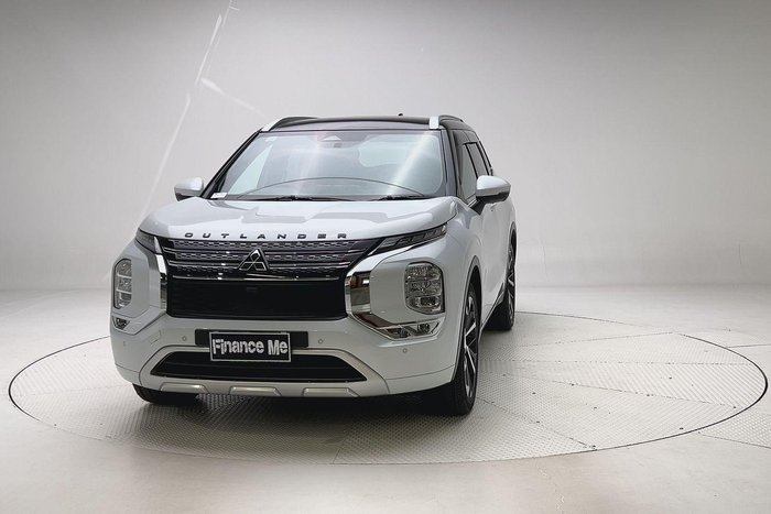 2023 Mitsubishi Outlander Exceed Tourer