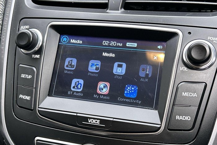 2016 Hyundai Accent Active