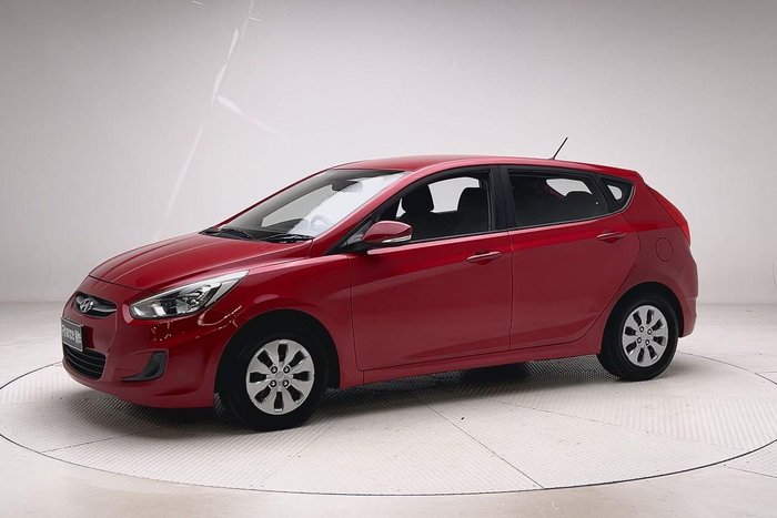 2016 Hyundai Accent Active