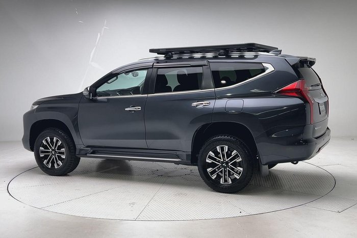 2022 Mitsubishi Pajero Sport Exceed