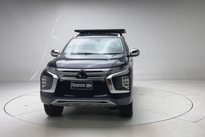 2022 Mitsubishi Pajero Sport Exceed