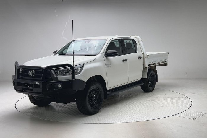 2022 Toyota Hilux SR