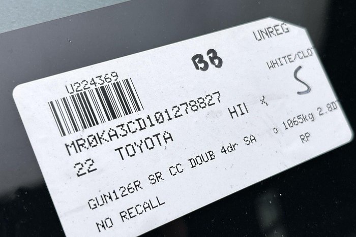 2022 Toyota Hilux SR