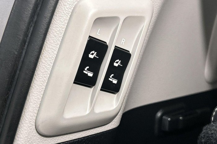 2016 Toyota Landcruiser Prado VX