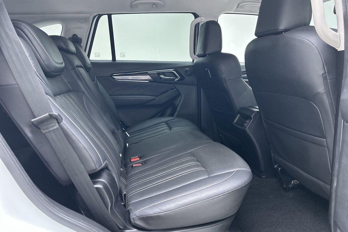 2023 Isuzu MU-X LS-T