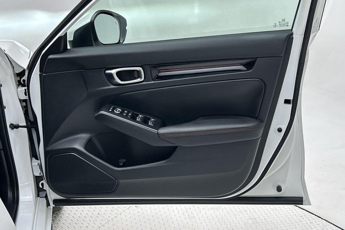 2022 Honda Civic VTi LX