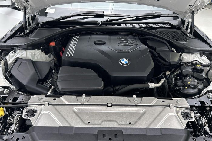 2022 BMW 3 Series 330i M Sport