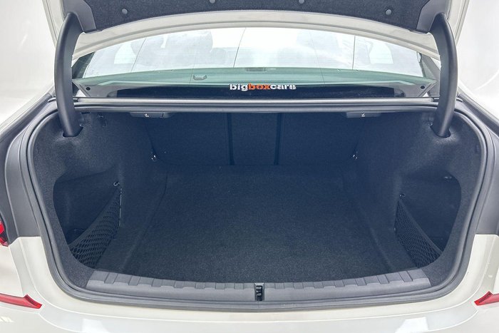 2022 BMW 3 Series 330i M Sport