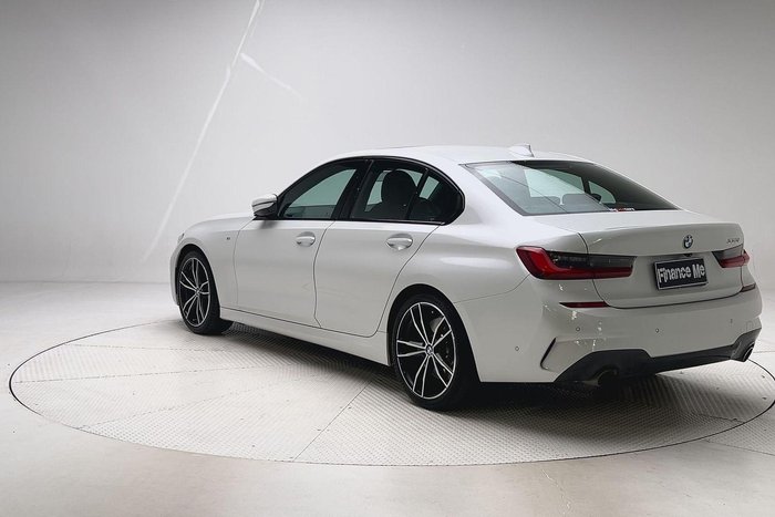 2022 BMW 3 Series 330i M Sport