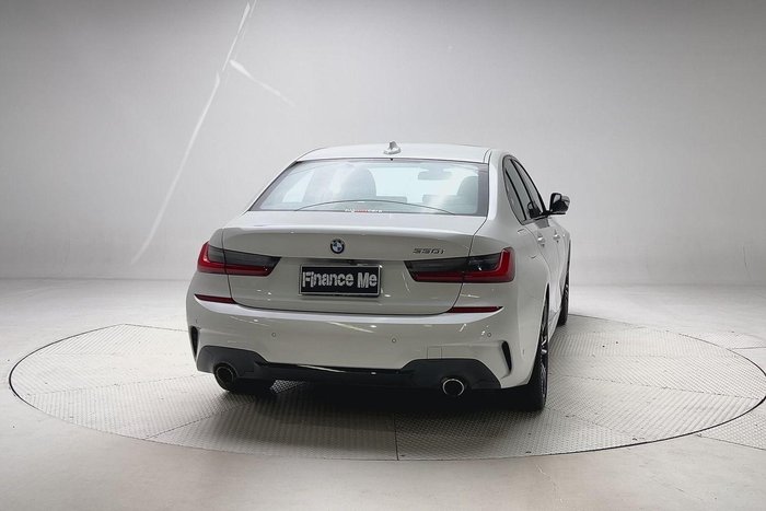 2022 BMW 3 Series 330i M Sport