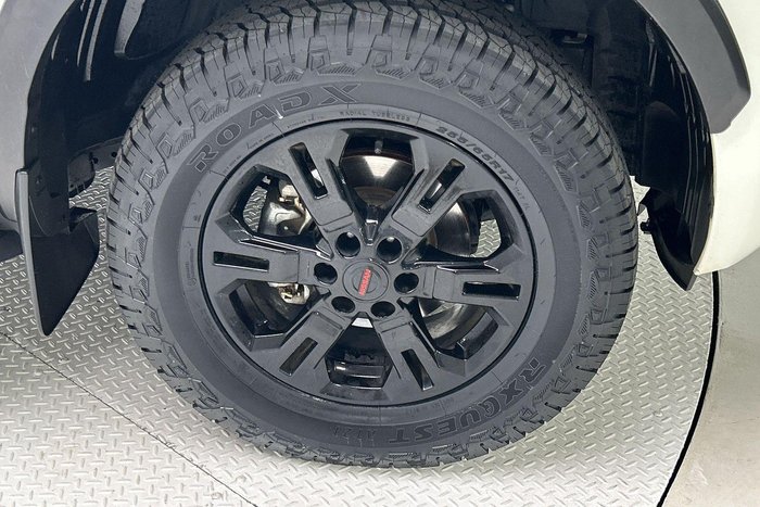 2023 Nissan Navara PRO-4X