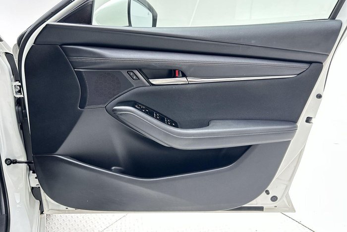 2019 Mazda 3 G20 Evolve