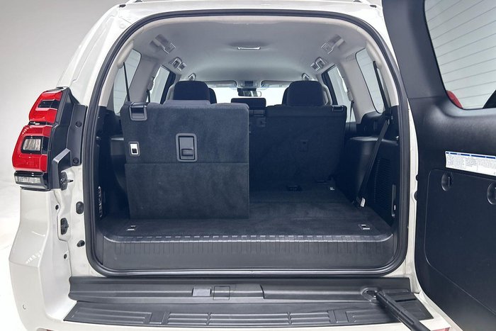 2023 Toyota Landcruiser Prado GXL