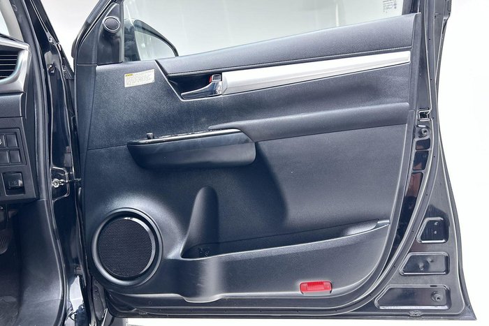 2018 Toyota Hilux SR5