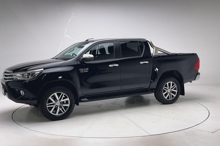 2018 Toyota Hilux SR5