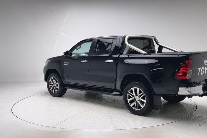 2018 Toyota Hilux SR5