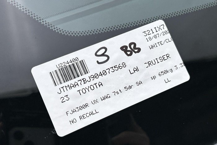 2023 Toyota Landcruiser VX