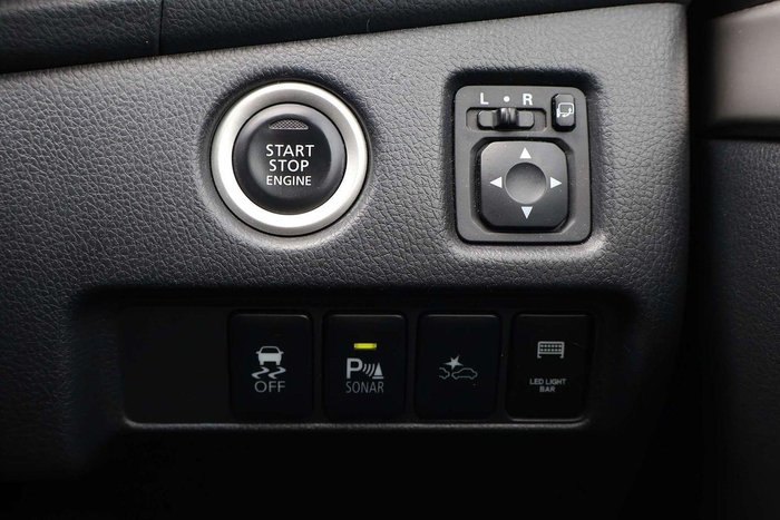 2019 Mitsubishi Pajero Sport Black Edition