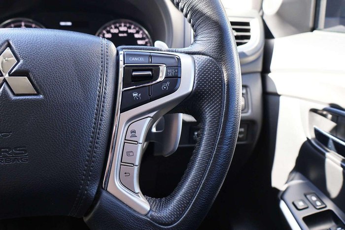 2019 Mitsubishi Pajero Sport Black Edition