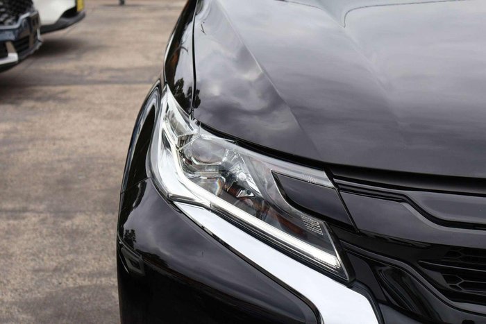 2019 Mitsubishi Pajero Sport Black Edition