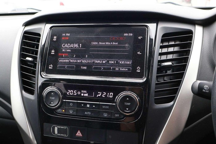 2019 Mitsubishi Pajero Sport Black Edition