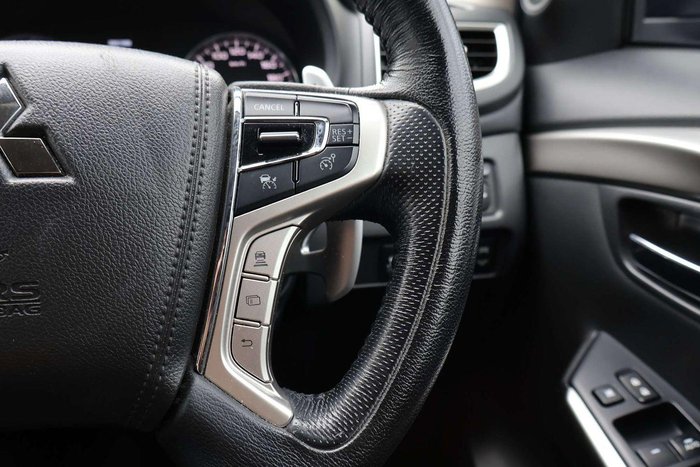 2019 Mitsubishi Pajero Sport Black Edition