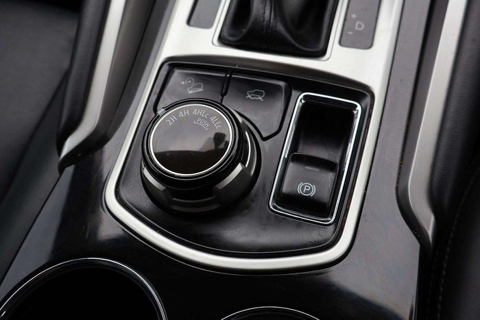 2019 Mitsubishi Pajero Sport Black Edition