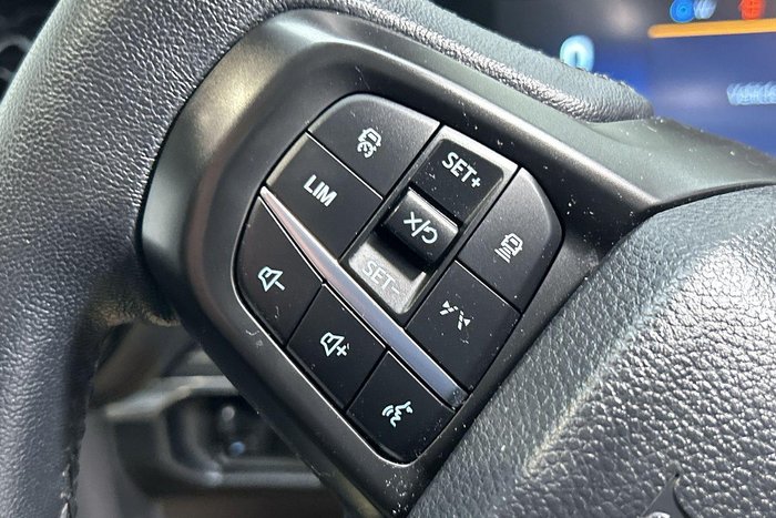 2023 Ford Everest Sport