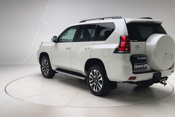 2023 Toyota Landcruiser Prado VX
