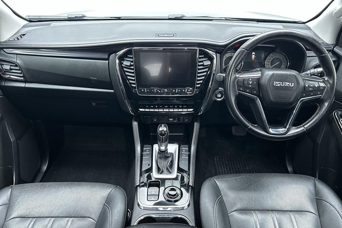 2023 Isuzu MU-X LS-T
