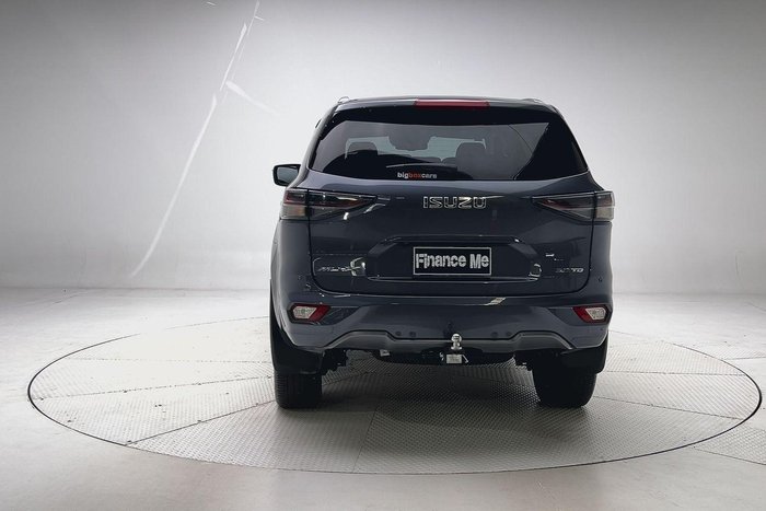 2023 Isuzu MU-X LS-T