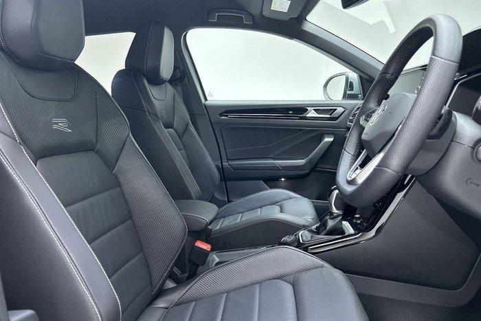 2025 Volkswagen T-Roc 140TSI R-Line