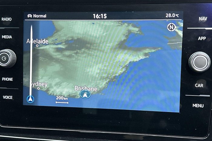 2025 Volkswagen T-Roc 140TSI R-Line