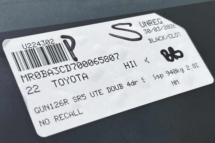 2022 Toyota Hilux SR5