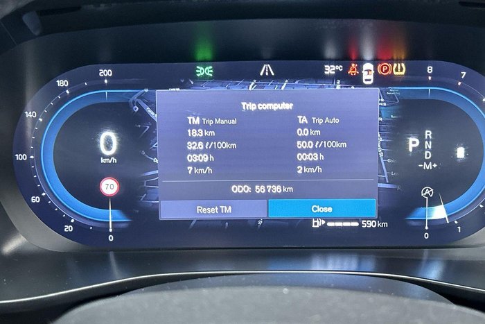 2022 Volvo XC40 Ultimate B4 Bright