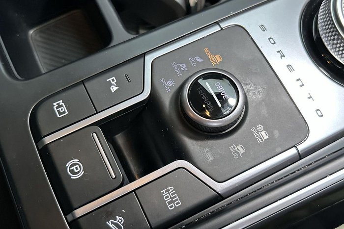 2024 Kia Sorento Sport