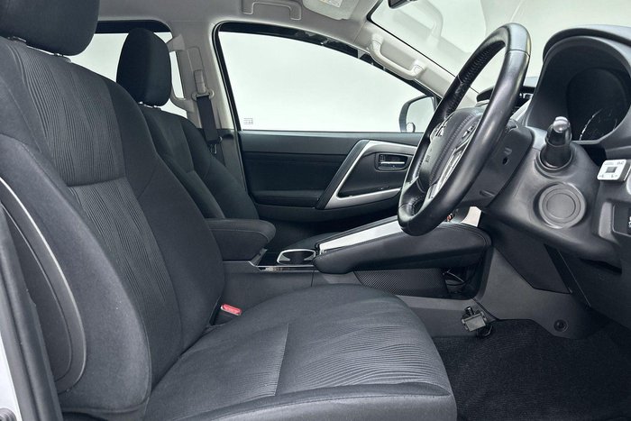 2021 Mitsubishi Pajero Sport GLS