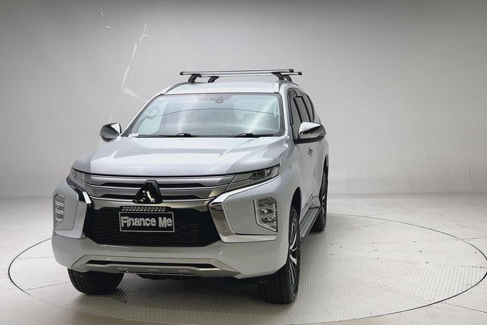2021 Mitsubishi Pajero Sport GLS