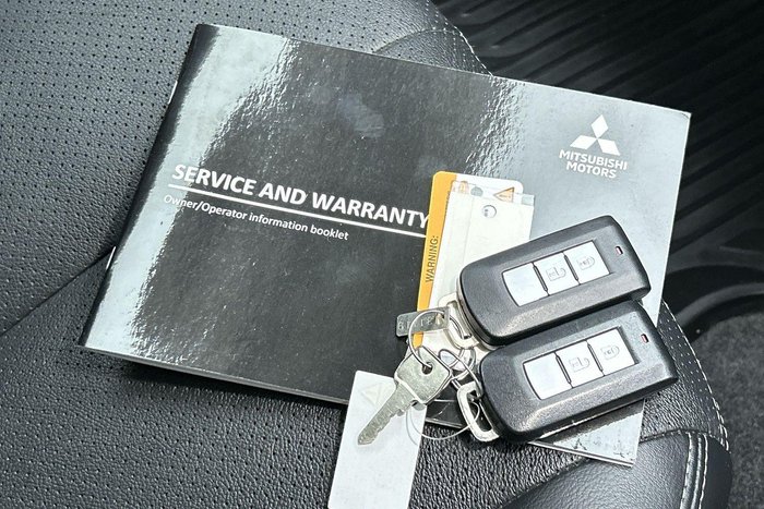 2023 Mitsubishi Triton GLS