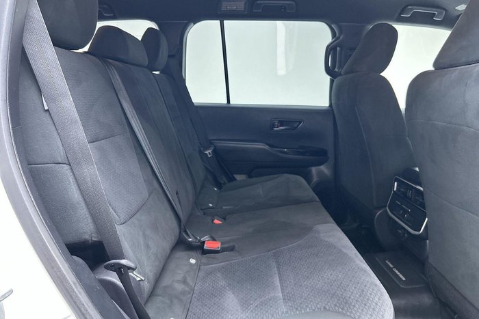 2023 Toyota Landcruiser GXL