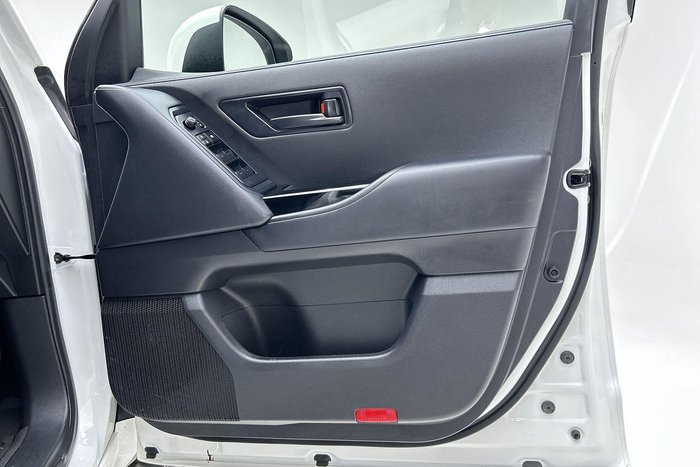 2023 Toyota Landcruiser GXL