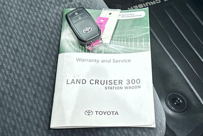 2023 Toyota Landcruiser GXL