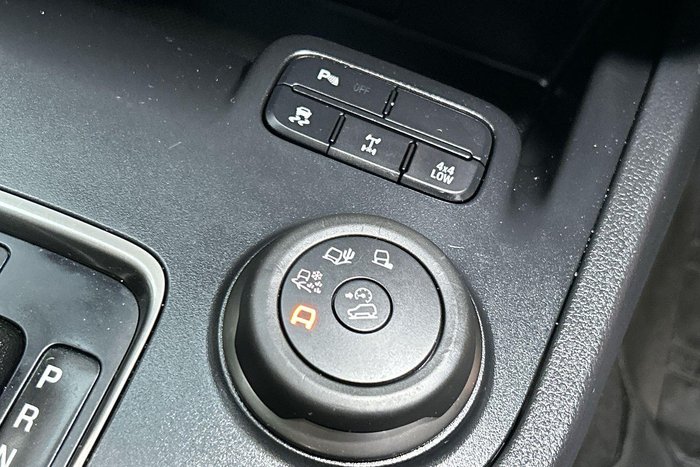 2021 Ford Everest Sport