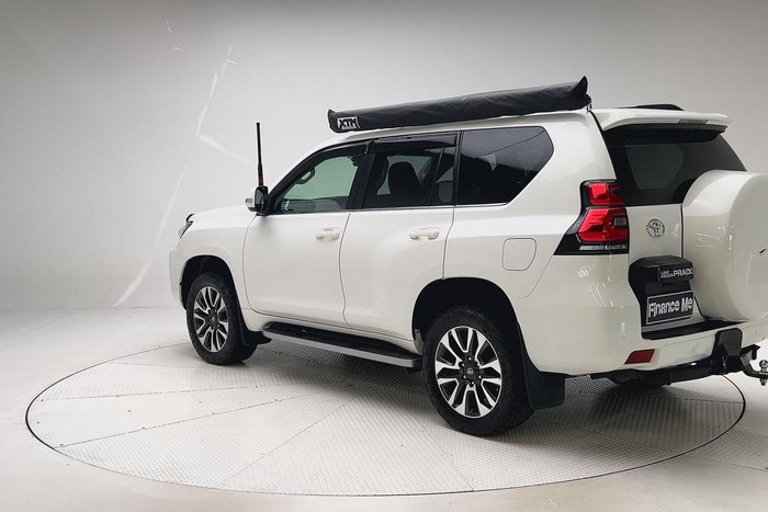 2022 Toyota Landcruiser Prado VX