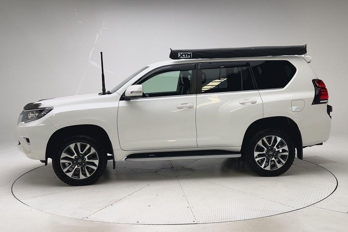 2022 Toyota Landcruiser Prado VX