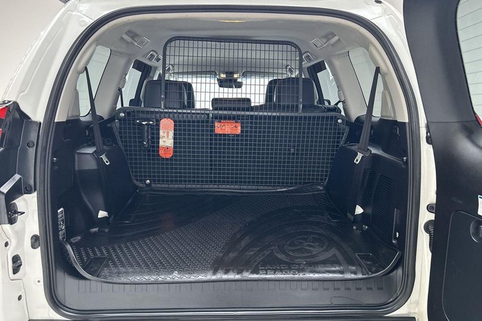 2022 Toyota Landcruiser Prado VX