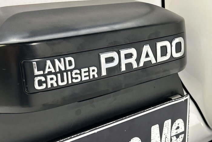 2022 Toyota Landcruiser Prado VX